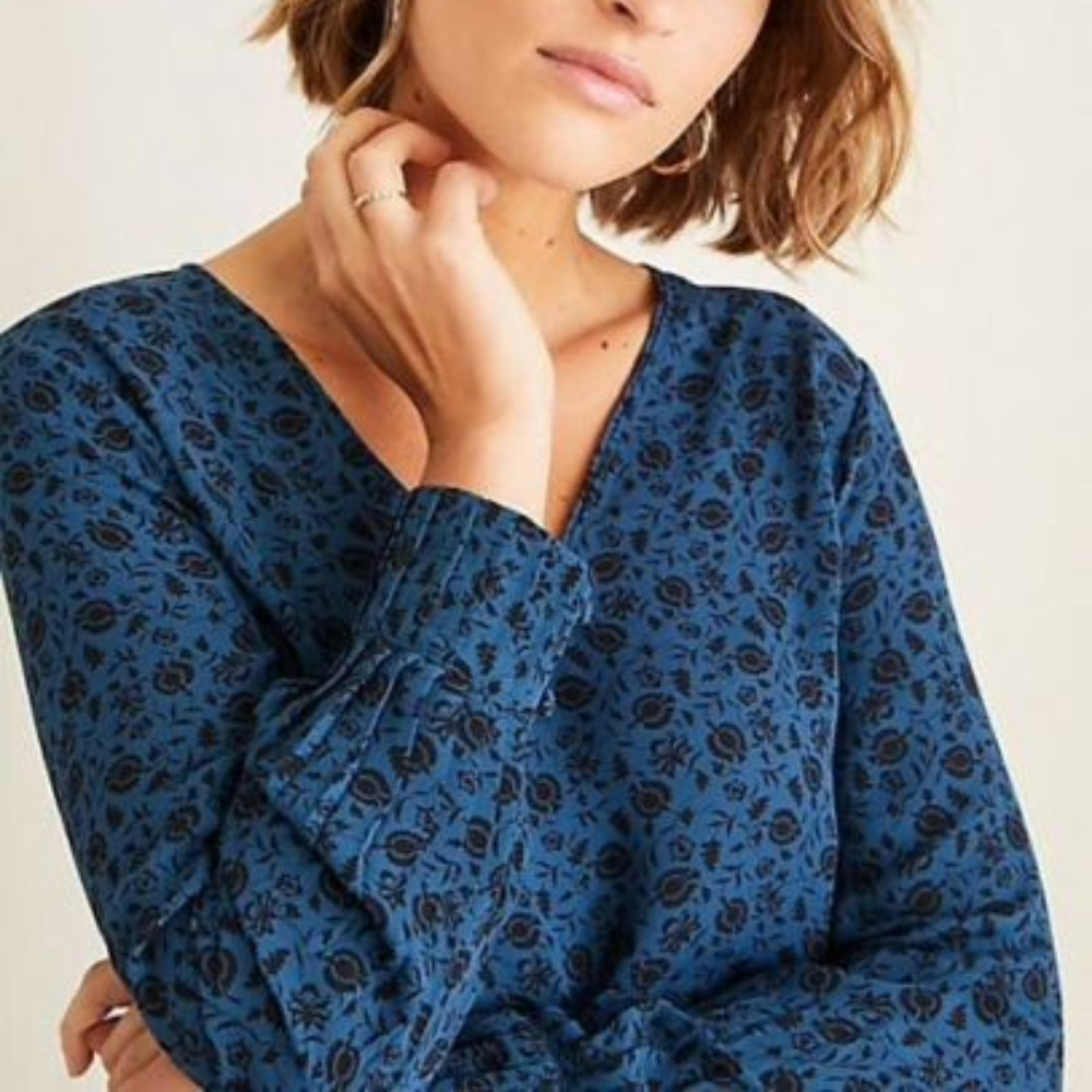 AnnTaylor Floral Mixed Media Pleated Cuff Blouse - Picture 2 of 3